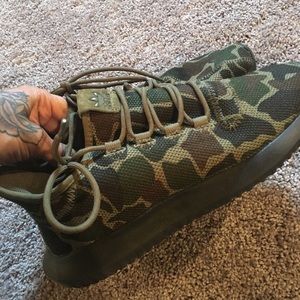 adidas camouflage tennis shoes